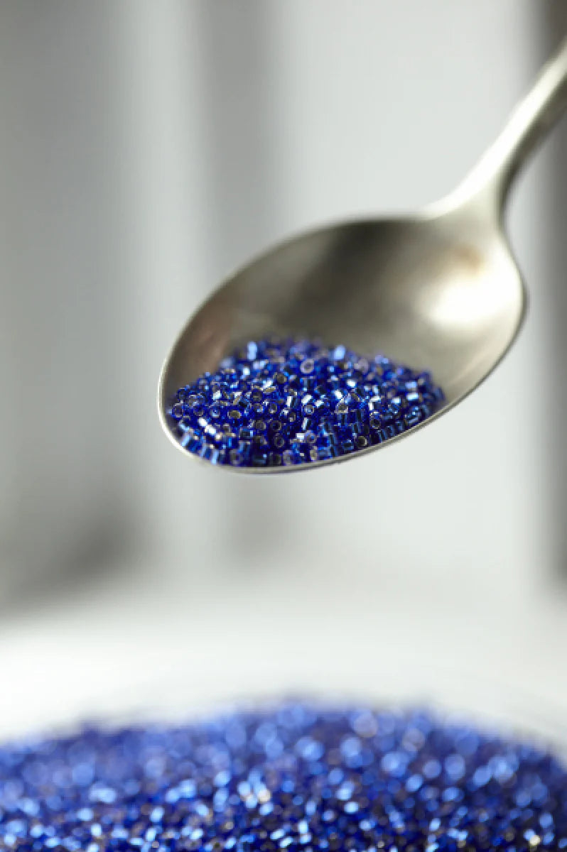 Miyuki delicas 11/0 - farver 3 gram bøtte